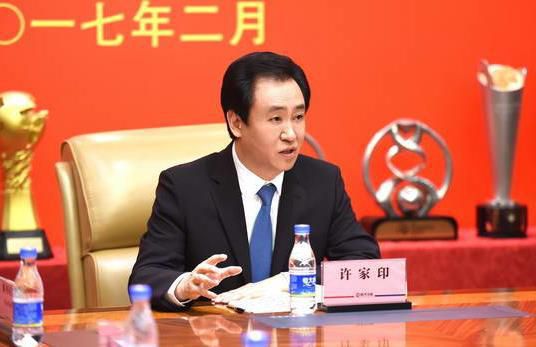 【比赛关键事件】第67分钟，曼联快速反击，打出精彩配合，霍伊伦的禁区内打门被门将扑出。